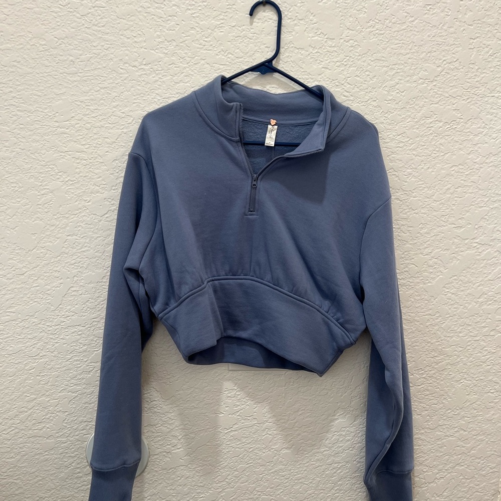 PacSun Slate Blue Cropped Sweatshirt